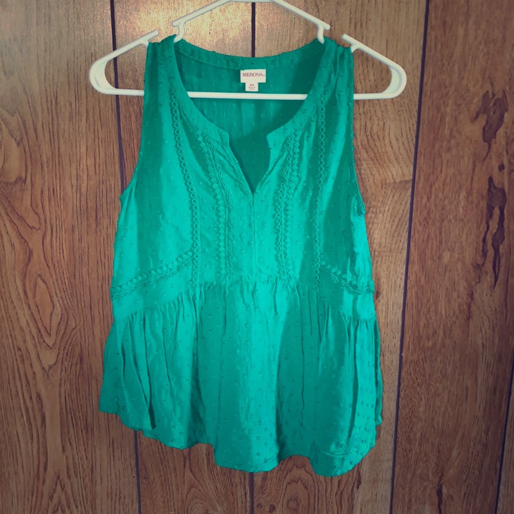 Decorative tank top